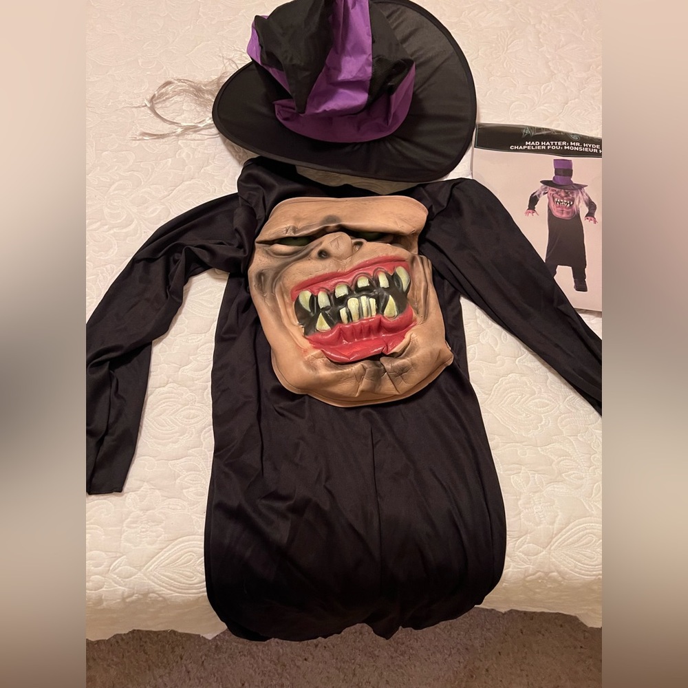 Mad Hatter Children’s costume Size 12/14 - Picture 3 of 3